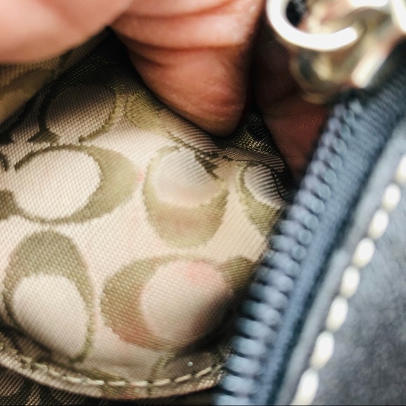 Coach black leather wristlet - Picture 9 of 9